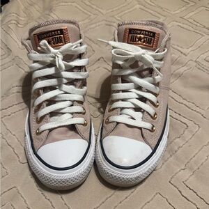 Converse pink High-Tops with White Laces